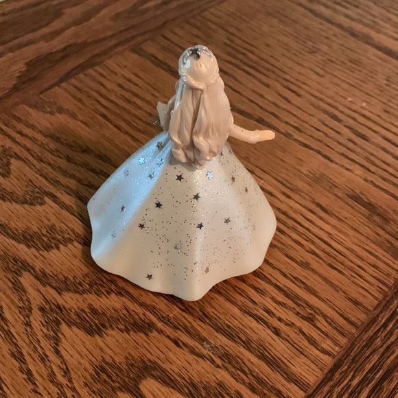 Celebration Barbie Keepsake Ornament Special 2001 Collectors Series - Picture 3 of 6